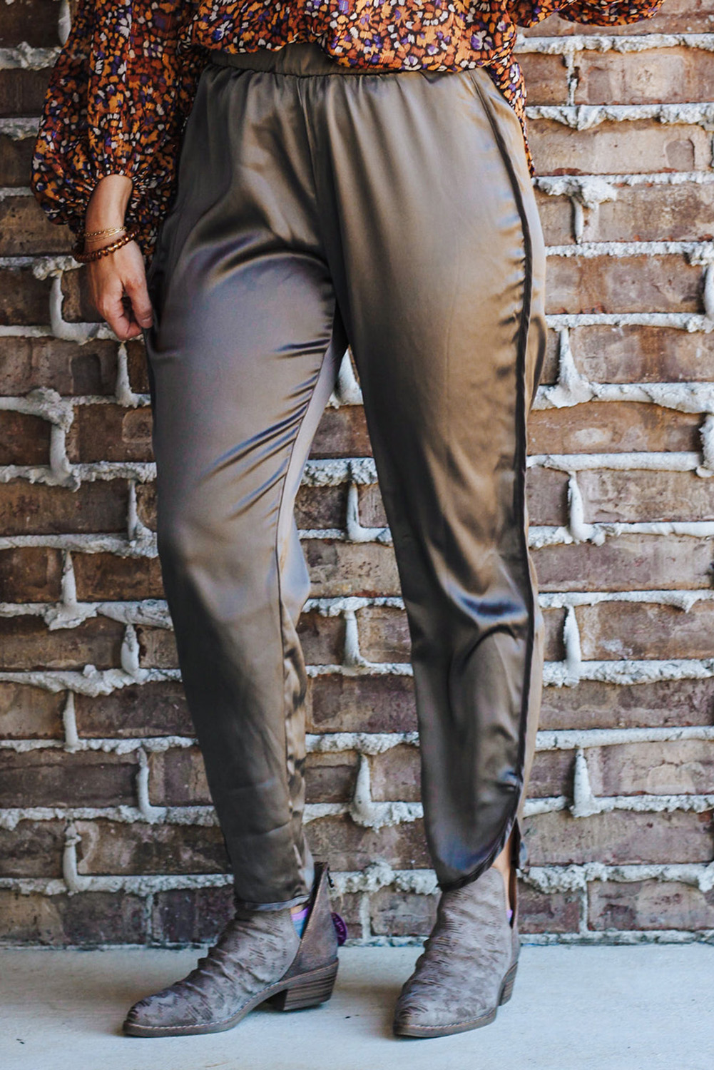BH LOGO PIPING COATING PANTS / GRY