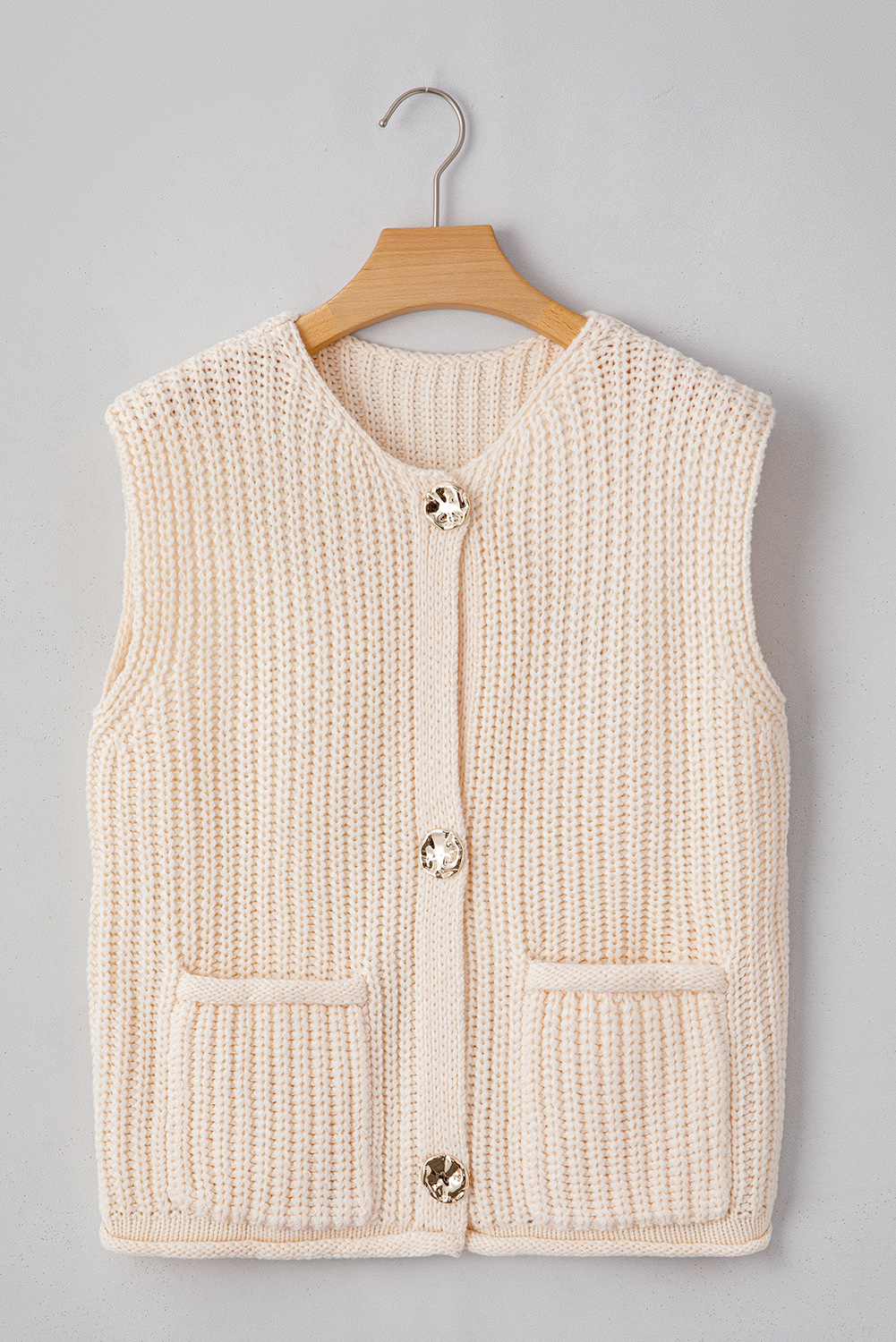 $9.1 White Solid Textured Knit Side Pockets Buttoned Sweater