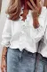 Белая блузка с длинными рукавами и оборками