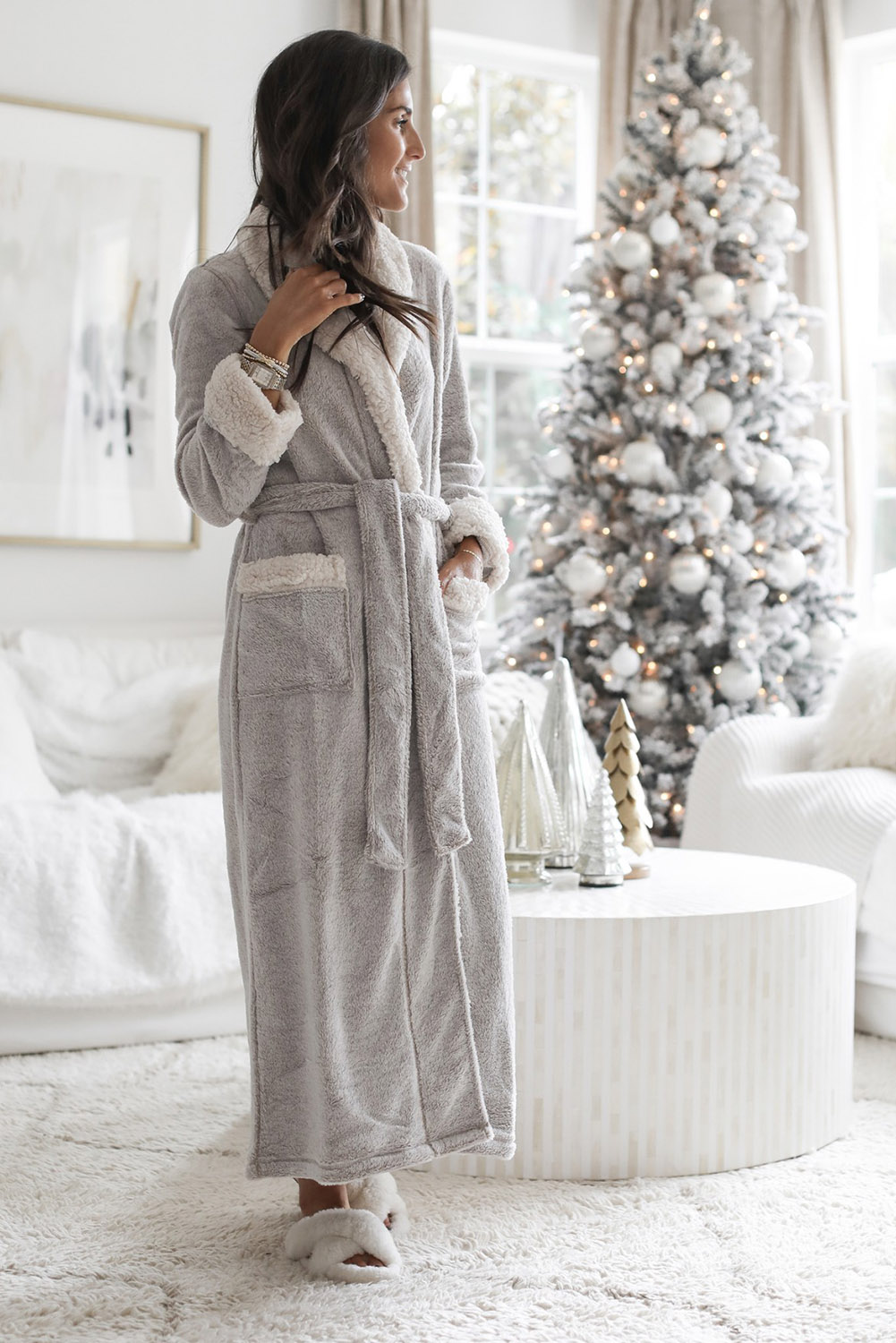 Gray Robe $10.98 Gray Soft Plush Bath Robe Nightrobe Wholesale