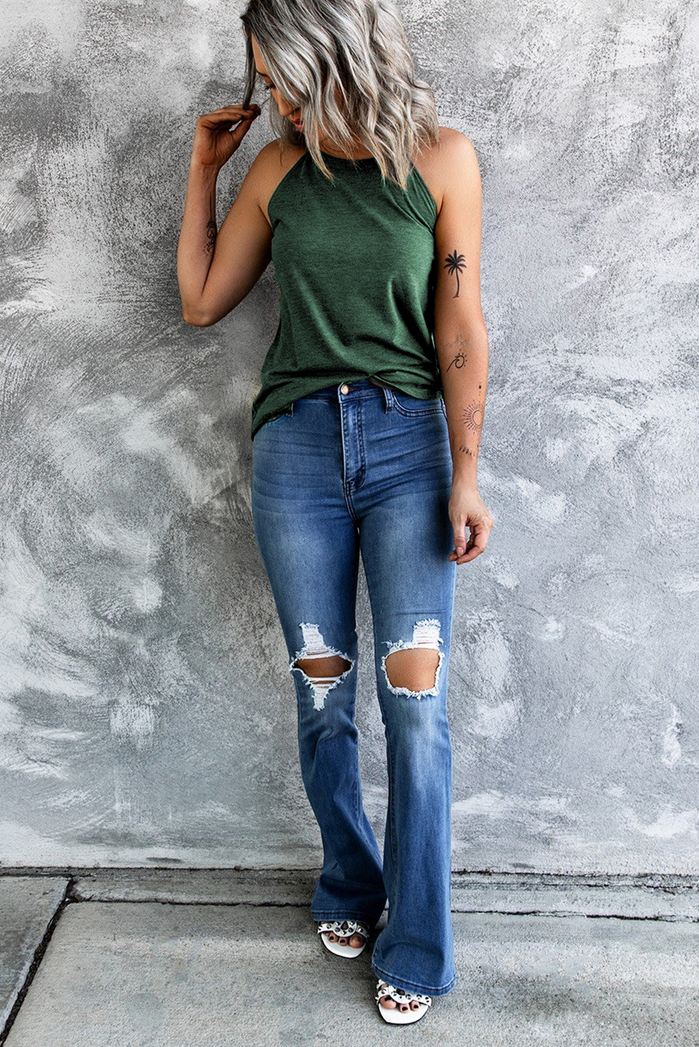 $3.7 Green Solid Color Crew Neck Tank Top Wholesale