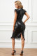 Élégante petite robe noire en plumes à paillettes