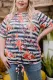 Camiseta de manga corta con cuello redondo y estampado floral a rayas multicolor de talla grande