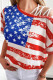 Топ с короткими рукавами с открытыми плечами и перекрещенными американскими флагами