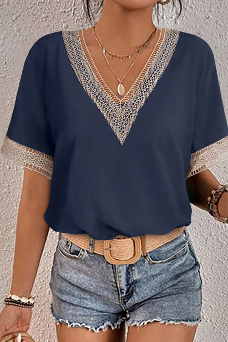 Blusa de manga corta con escote en V y ribete de encaje azul LC25118904-105