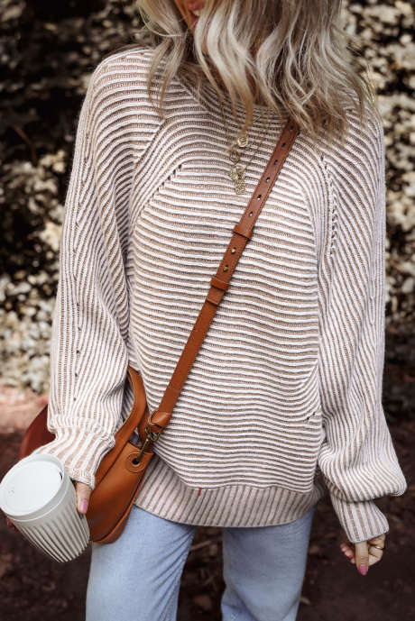 ライトフレンチベージュストライププリントリブニットボートネックバギーセーター LC2724720-P4016