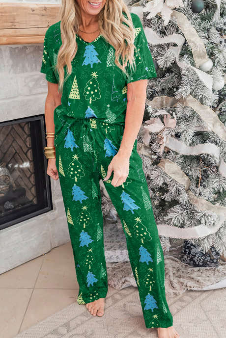 Groene loungeset met T-shirt en broek met kerstboomprint en V-hals