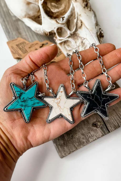 White Star Shape Pendant Chain Kaulakoru