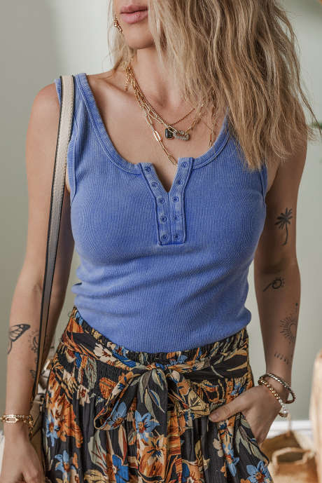 Débardeur côtelé à col cranté bleu ciel délavé minéral