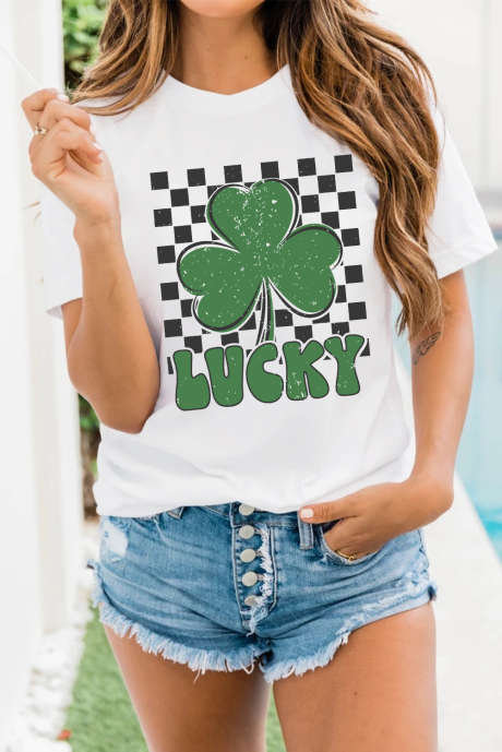 Camiseta de San Patricio con estampado de trébol de la suerte y cuadros blancos