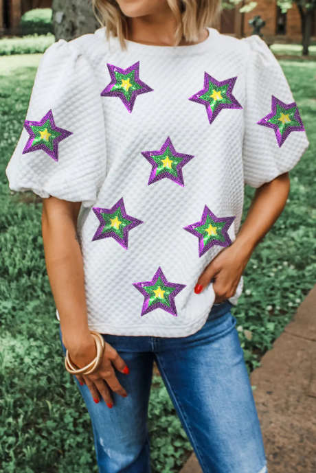 Chemisier blanc texturé à paillettes et motif étoiles de Mardi Gras à manches bouffantes LC25131569-P1