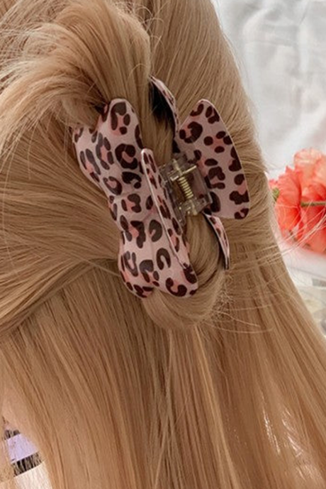 Pinza para el pelo con forma de nudo y lazo con estampado de leopardo rosa BH043313-P10