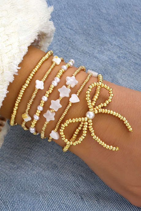 Bracciale multistrato con perline a forma di cuore e stella con nodo a fiocco in oro BH014211-P12