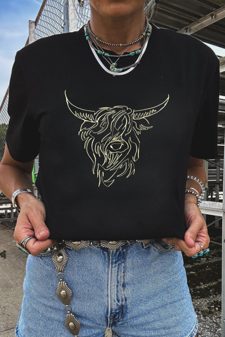 Svart Western Bull Head T-skjorte med brodert mønster