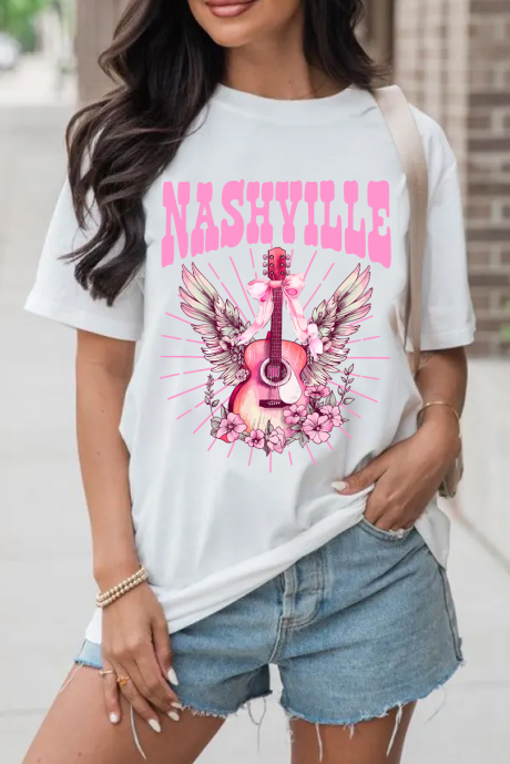 Camiseta blanca con gráfico de guitarra del festival de música de Nashville