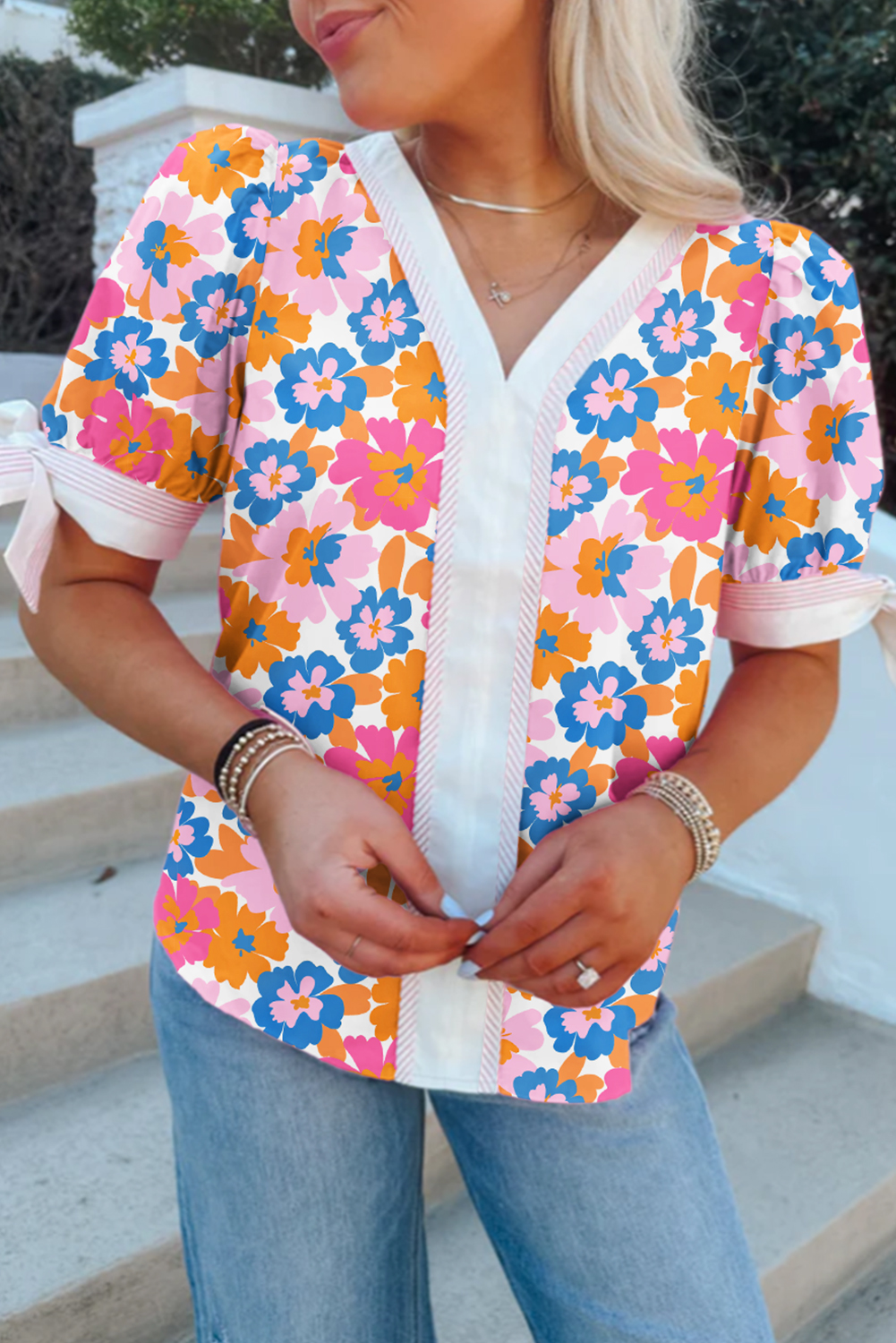 $8.2 White Floral Colorblock Striped Edge V Neck Knotted