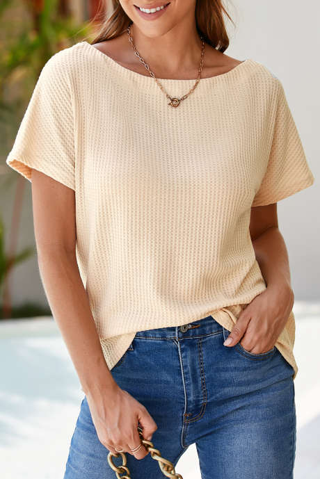 Licht beige wafelgebreide top met korte mouwen en boothals