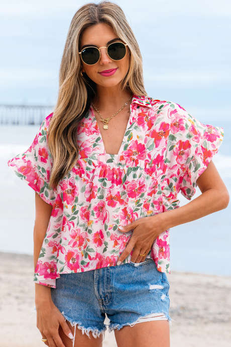 Rosa Floral Boxy Fit Ruffled kortermet V-hals bluse