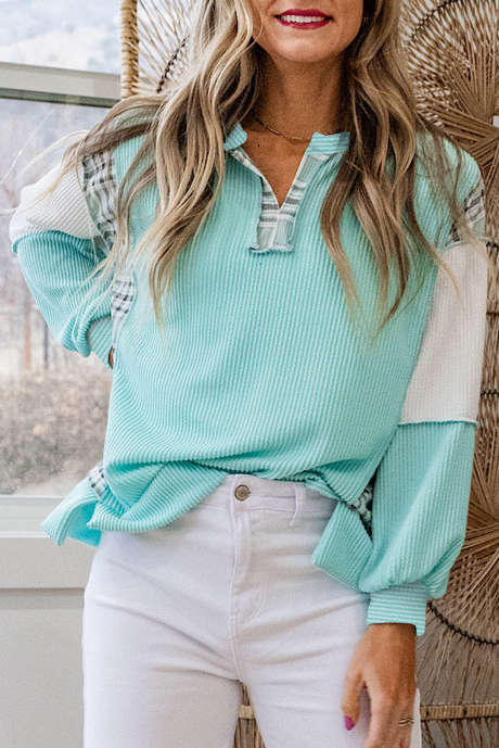 Aruba Blaues, geripptes, strukturiertes Colorblock-Patchwork-Langarmoberteil mit geteiltem Hals