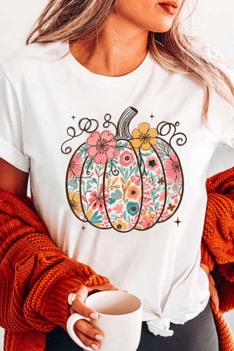 T-shirt in misto cotone con stampa floreale bianca di zucca