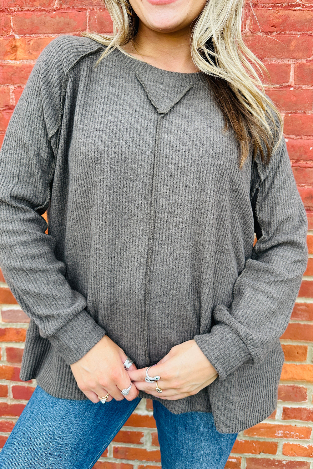 Exposed Seam Detail Boxy Muscle Top