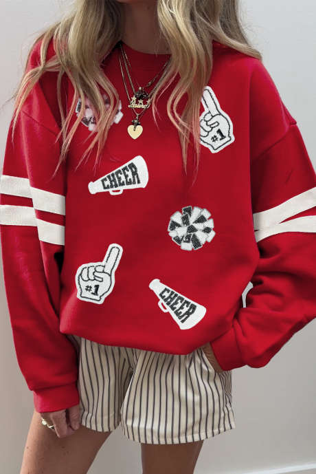 Felpa oversize con toppe in paillettes rosso fuoco "Cheer for Game Day"