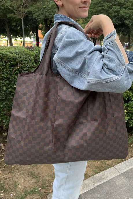 Coffee Trendy Checkered Pattern Large Portable Tote Bag BH031341-P1017