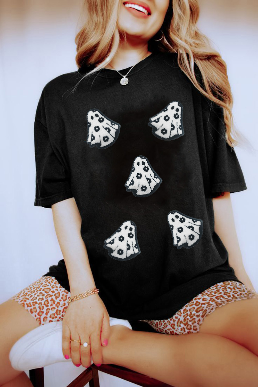 $6.5 Black Playful Ghost Patched Cotton Blend T Shirt Wholesale