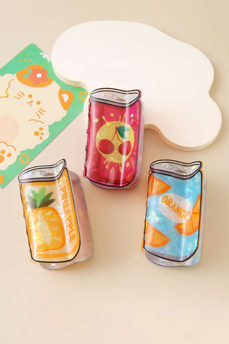 Sponka do vlasů z PVC s plechovkou na limonádu ve žluté barvě BH043481-P7