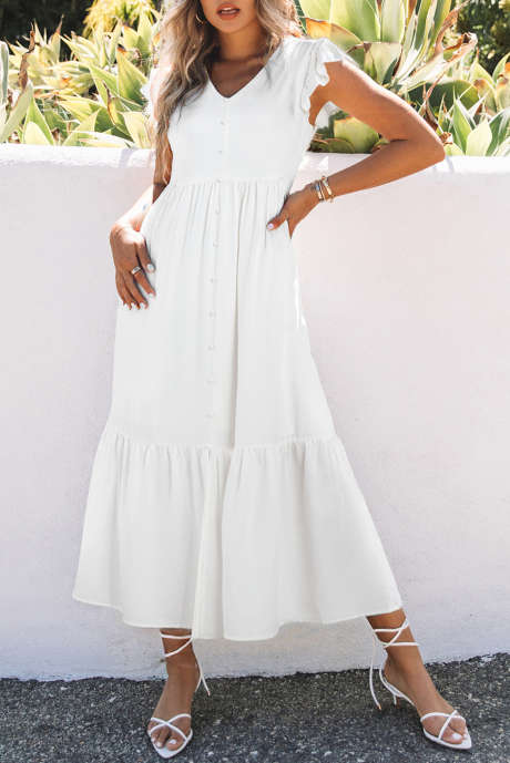 فستان ماكسي أبيض مخصص مع أزرار أمامية وفتحة رقبة على شكل حرف V
