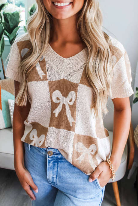 Pull léger à manches courtes et col en V avec imprimé nœud et carreaux kaki