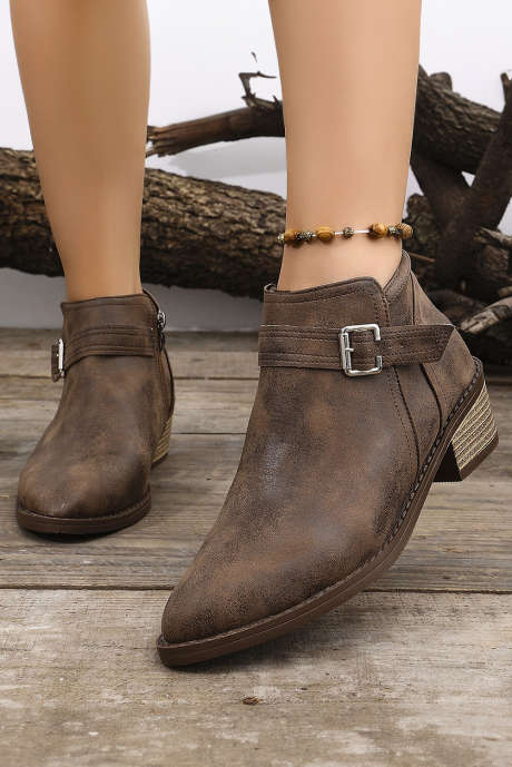 Botas de cano curto Chicory Coffee Retro em couro sintético com fivela e zíper lateral
