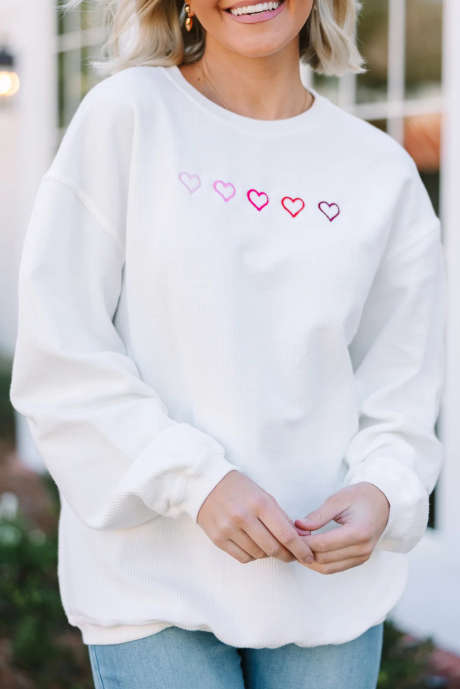 Witte 3D geribbelde XOXO hart geborduurde sweatshirt met verlaagde schouders
