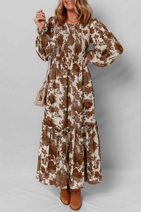 Dlouhé kaštanové květinové šaty s nafouklými rukávy, volánky a živůtkem