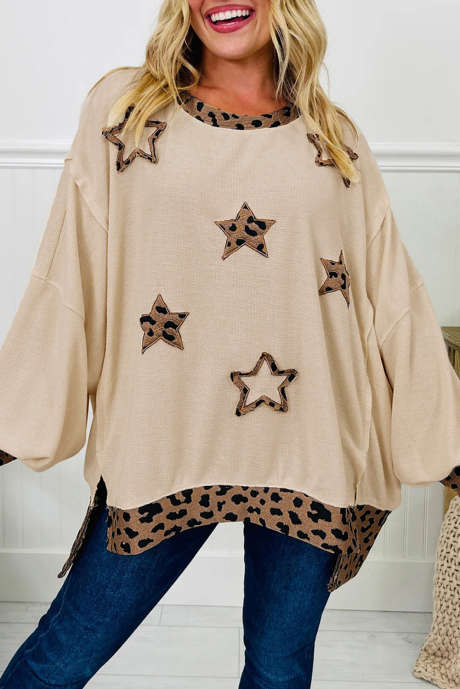 Beigefarbenes, kontrastierendes Sweatshirt mit Leoparden- und Stern-Patchwork-Detail und Rohnaht LC25320479-P15