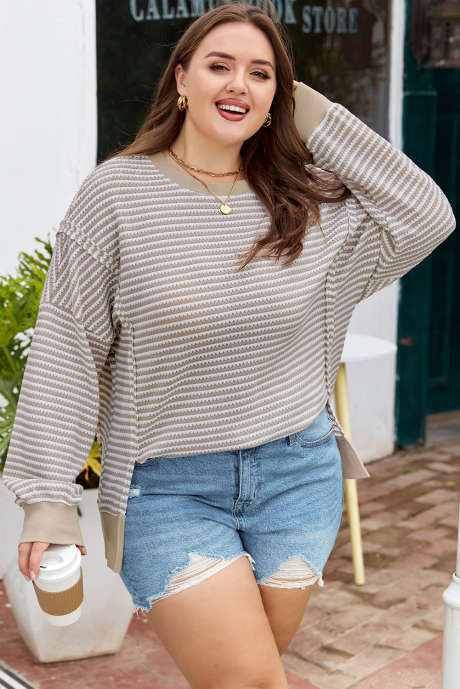 Blusa de manga comprida com listras marrons plus size, malha respirável e acabamento canelado