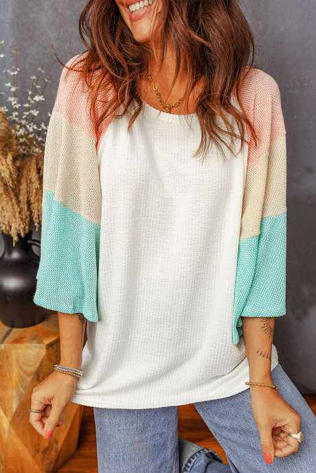 Mehrfarbiges, kontrastierendes T-Shirt mit 3/4-Ärmeln und lockerem Farbblock