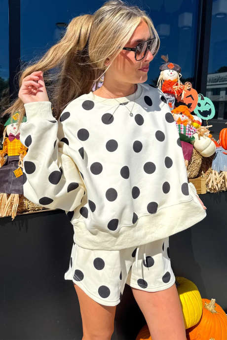 Beige set met stippenprint, lage schouder, pullover en trekkoord