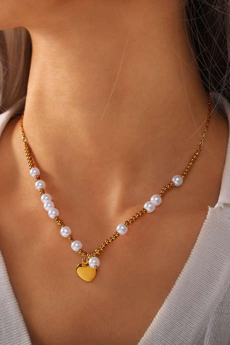 Collar de perlas con forma de corazón 3D chapado en oro BH014620-P12