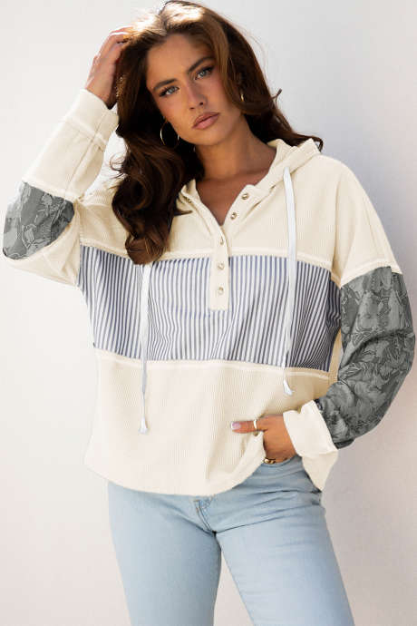 Weißes Langarm-Top mit Waffelmuster und Patchwork-Kordelzug und Kapuze