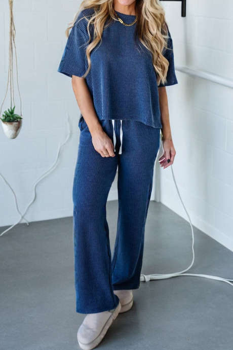 Ensemble 2 pièces : T-shirt ample à côtes torsadées bleu marine et pantalon à cordon de serrage