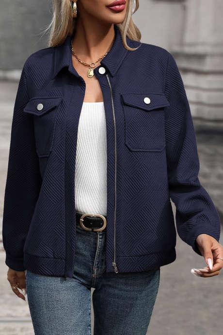 Chaqueta azul marino de color liso con cremallera, botones y bolsillo con solapa, cuello de camisa LC8513359-P605