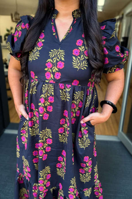 Robe noire /robes-1/produits/weekend-à-Napa-fleurie-midi-noire