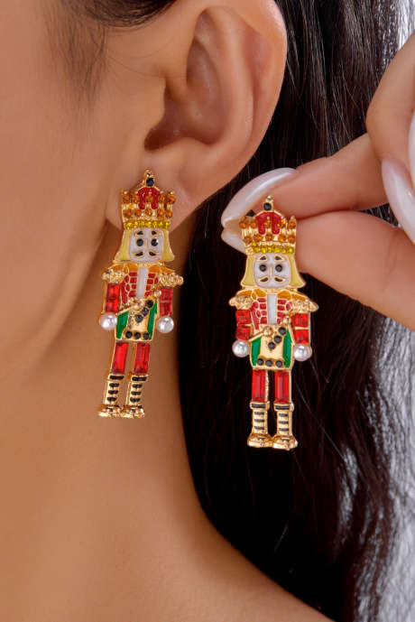 Pendientes navideños de aleación con gema y forma de cascanueces dorados BH014535-P12