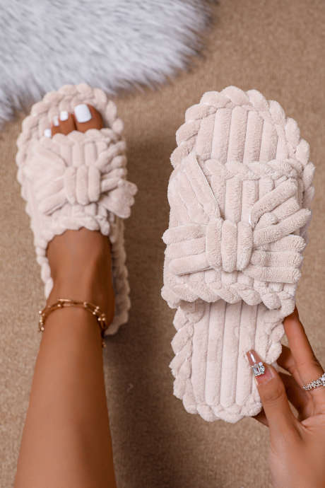 Белые вельветовые тапочки с открытым носком и бантом