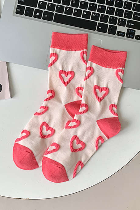 Korallenparadies Valentinstags-Socken mit Herzmotiv und Farbblockmuster