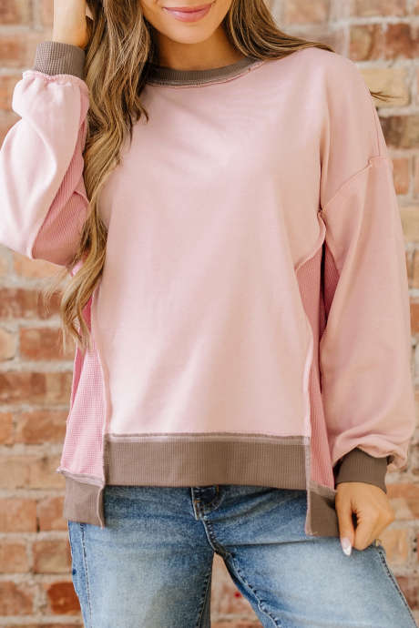 Hellrosa Oversize-Sweatshirt mit Farbblock-Mix-Textur und Waffel-Patchwork