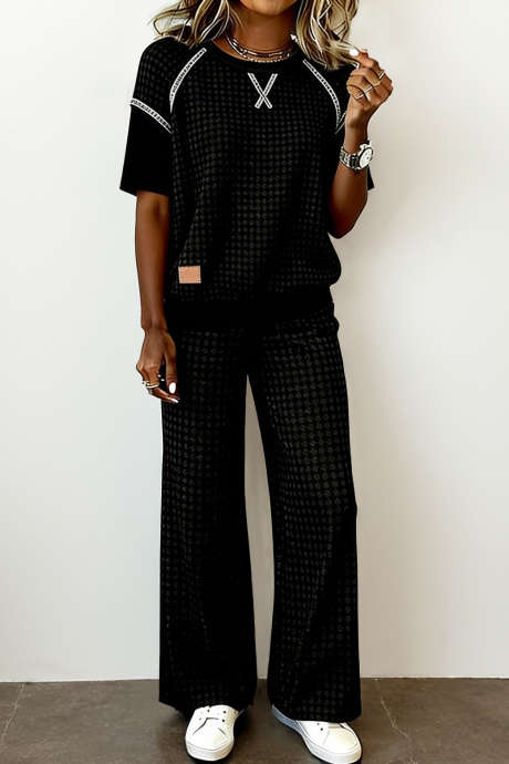 Zwarte wafelstructuur T-shirt en broek met contrasterende details, 2-delige set