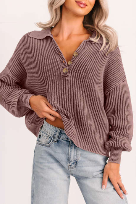 Mörkbrun mineraltvättad stickad polotröja med knappkrage och lös krage