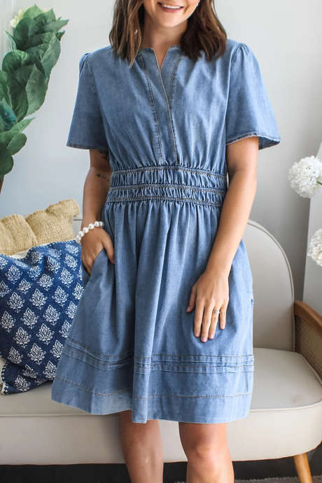 Robe mini en jean à manches courtes et taille élastique Myosotis